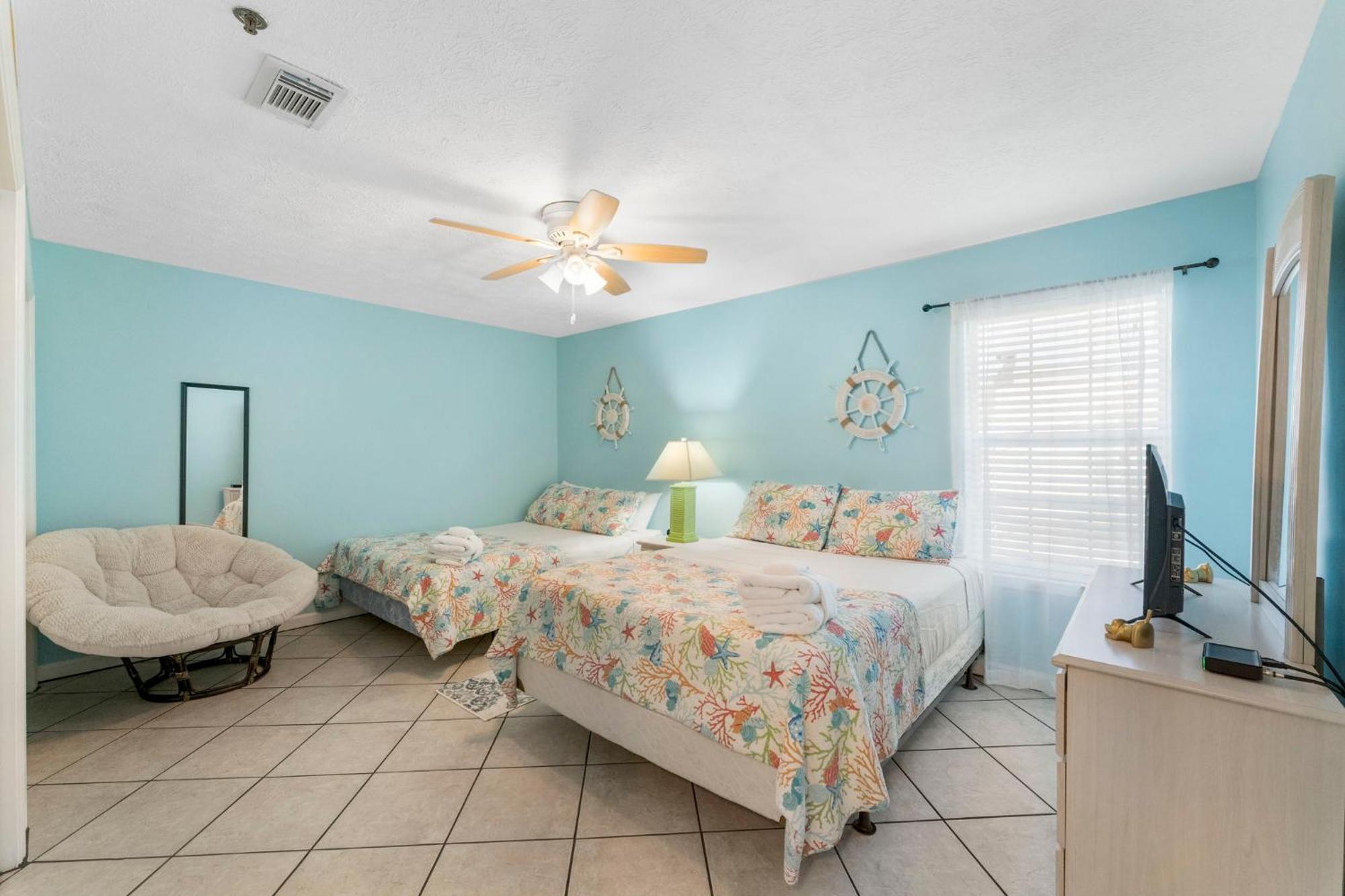 Horizon South 56 - 206 2 Bed, 2 Bath, Built-in Bunk Bed Apartment